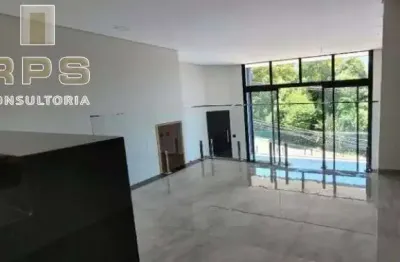 Com 3 dormitórios sendo 1 suíte, banheiro social, home office, sala de estar envidraçada com varanda, sala de jantar e cozinha com ilha integrada