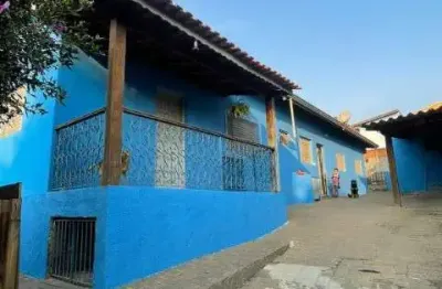 Casa térrea a venda no jardim imperial em atibaia, com 3 quartos, churrasqueira, fácil acesso, quintal com espaço para plantio ou area de lazer!