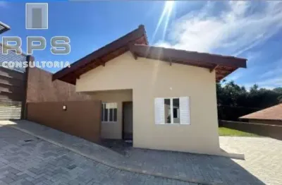 Casa térrea à venda em atibaia, à poucos metros da alameda lucas , 2 suites, 3 banheiros  escritório,  garagem para 02 carros e vista para a pedra!