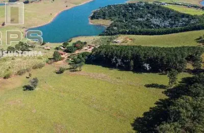 Sítio no paraíso de frente para a represa de jaguarí