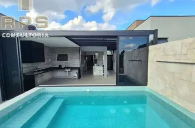 Casa térrea no reserva ybira em atibaia, 3 suítes sendo 1 com closet e armários, edícula, piscina com hidro, vista linda e próximo da juca peçanha!