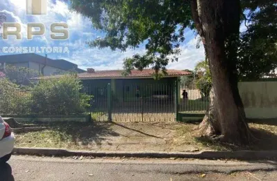 Casa na vila petrópolis, com a/c : 250 m² , imóvel com 03 dormitórios sendo 01 suíte, sala estar com lareira ,sala jantar,  cozinha, lavabo