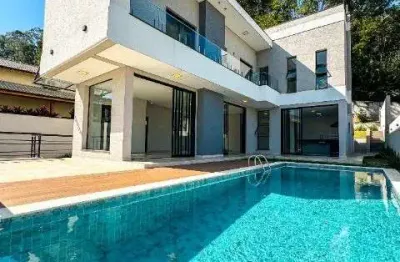 Casa no condomínio quintas da boa vista em atibaia , com 279,93 m² , 03 suites , todas com closet , suite master com pia dupla , mini biblioteca