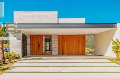Casa deslumbrante no greenfield residential em atibaia, com 3 suítes, home office com vista para montanha, sala de tv privativa, área gourmet, piscina