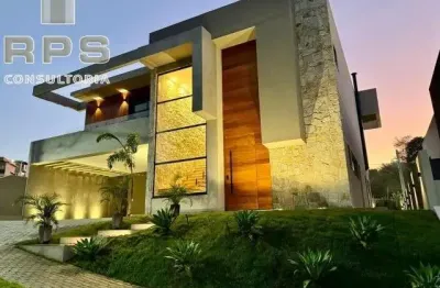 Casa de alto padrão no condomínio reserva são nicolau conta com 300m2, 4 suítes, salas amplas e integradas com cozinha, varanda gourmet com piscina.