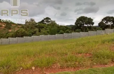 Terreno em Condomínio de Luxo - 511m² no Alto do Sion, Atibaia-SP!