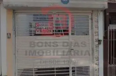 Sobrado frontal com 3 quartos e 1 suite a venda, vila re
