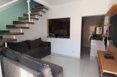 Sobrado 3 quartos (2 suites) e 1 vaga garagem - vila re