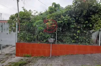 Casa terrea com mais 2 casas nos fundos e 3 vagas de garagem - jardim casa pintada