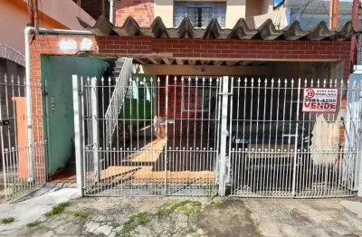 Imovel com 3 casas e 2 vagas de garagem - jd. popular