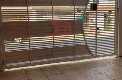 Sobrado 2 quartos, quintal e 2 vagas de garagem - jd. sao nicolau