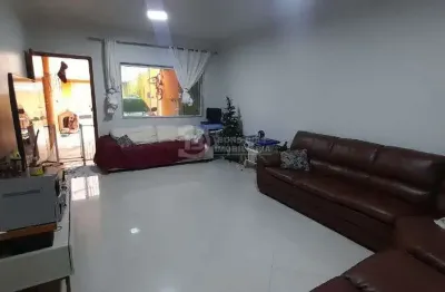 Sobrado 3 quartos (1 suite) e 3 vagas de garagem - vila guilhermina