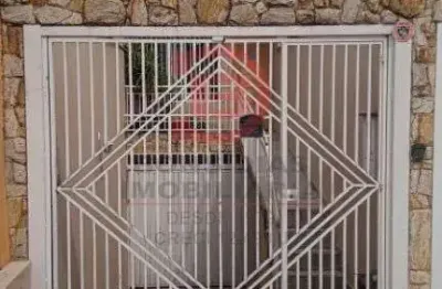 Sobrado com 3 quartos sendo 1 suite e 4 vagas de garagem
