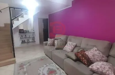 Sobrado 3 quartos (1suite) e 2 vagas de garagem - ponte rasa - vila constanca
