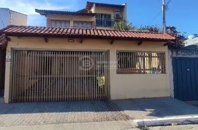 Sobrado de 4 dormitorios com piscina na vila re, sao paulo