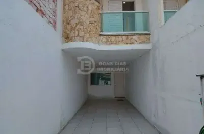 Sobrado no jardim santa maria 3 dormitorios sendo 2 suites, 2 closet, 2 vagas, 109 m2