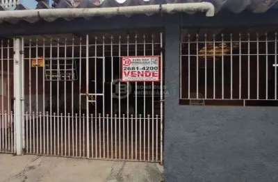 Casa terrea de  2 quartos com  3 vagas de garagem a venda, limoeiro