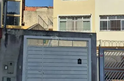 Sobrado a venda na vila re, sao paulo. 3 suites e churrasqueira!