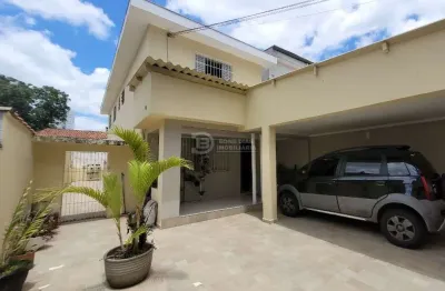Sobrado na vila marieta, sao paulo - 3 dormitorios, 2 banheiros e garagem coberta!
