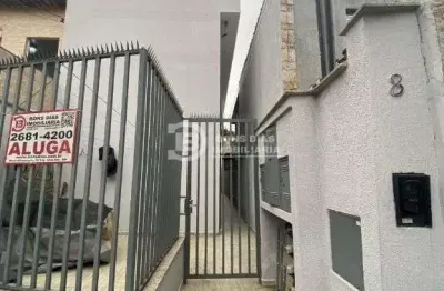 Linda casa para alugar na vila re, sao paulo - 1 dormitorio, cozinha e lavanderia!