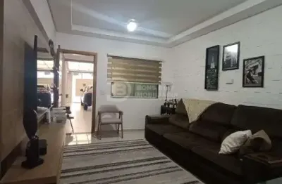 Sobrado individual para venda na vila re - rico em armarios e impecavel