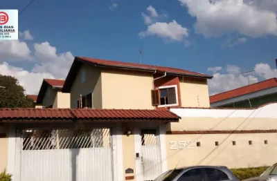 Sobrado condominio 2 quartos e 1 vaga de garagem - vila re, com boa localizacao.