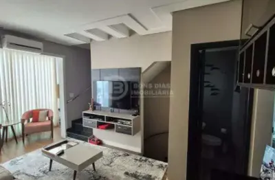 Sobrado em condominio fechado proximo do metro guilermina esperanca