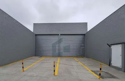 Salão comercial para locação em suzano, jardim revista, 2 banheiros, 4 vagas