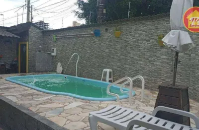 Sobrado com 5 quartos à venda, 210 m² por r$ 880.000 - aviação - praia grande/sp
