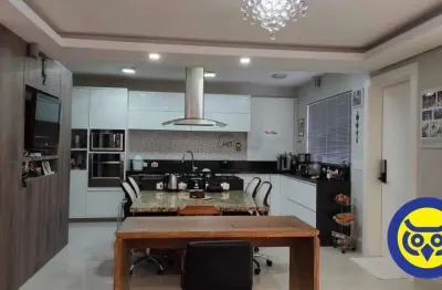 Casa 6 quartos (3 suites) em condomínio fechado no cacupé