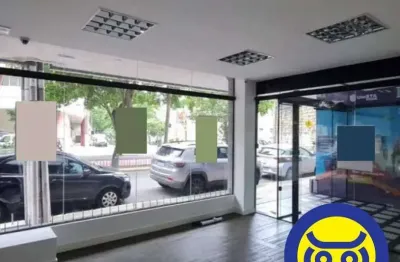 Loja à venda, com mezzanino , depósito e vaga no centro de florianópolis!