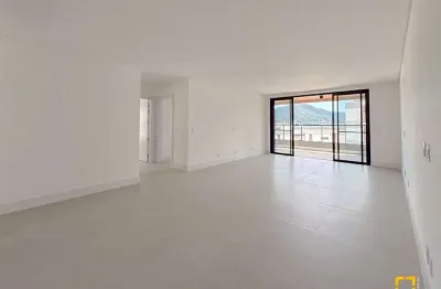 Apartamento - 3 suítes - 3 vagas - vista mar - joão paulo - florianópolis - santa catarina