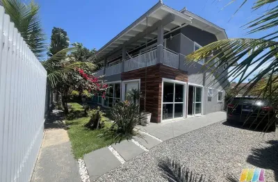 Casa com 3 quartos à venda na Rua Girassol, Ubatuba, São Francisco do Sul