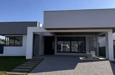 Casa com 3 quartos à venda na Rua Vilas Do Porto, Reta, São Francisco do Sul