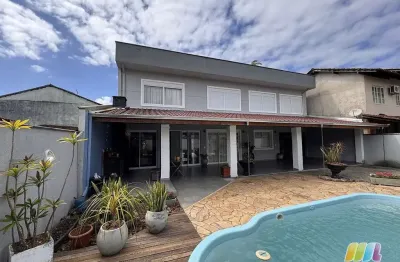 Casa com 2 quartos à venda na Rua Fabricio Maia Moreira, São José do Acaraí, São Francisco do Sul