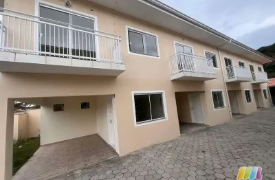 Casa com 3 quartos para alugar na Rua Eleutério Tavares, Rocio Pequeno, São Francisco do Sul