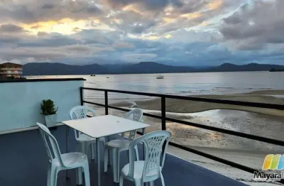 Casa beira mar no bairro do paulas - são francisco do sul.