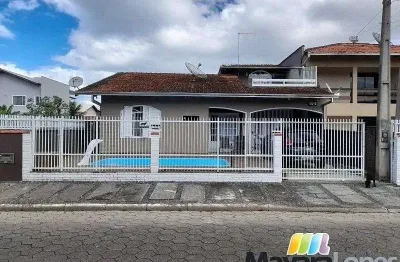 Sobrado com 3 dormitórios à venda, 220 m² por r$ 680.000,00 - praia da enseada - são francisco do s