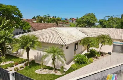 Casa com 3 dormitórios à venda, 288 m² por r$ 1.450.000,00 - acaraí - são francisco do sul/sc