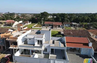 Casa com 3 quartos para alugar na Rua Papa Joao Paulo, Ubatuba, São Francisco do Sul