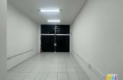 Sala comercial para locação na região central, são francisco do sul,sc