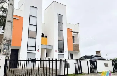 Triplex a 50mts da praia de itaguaçu com vista para o mar