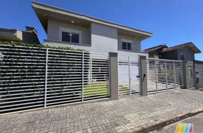 Casa com 3 quartos à venda na Rua Jorge Vilásio, Rocio Grande, São Francisco do Sul