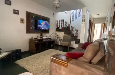 Casa com 2 quartos à venda na Rua Gervásio Brunelli, Jardim das Tulipas, Jundiaí