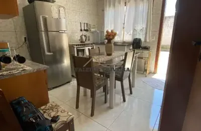 Casa com 2 quartos à venda na Rua Gervásio Brunelli, Jardim das Tulipas, Jundiaí