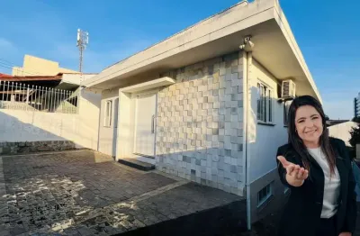 Casa com 4 quartos à venda na rua araci vaz callado, 1771, estreito, florianópolis, 140 m2 por r$ 1.250.000
