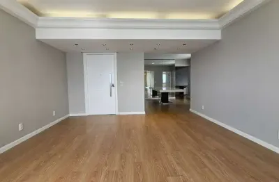 Apartamento com 4 quartos à venda na Avenida Jornalista Rubens de Arruda Ramos, 3214, Centro, Florianópolis, 155 m2 por R$ 2.800.000