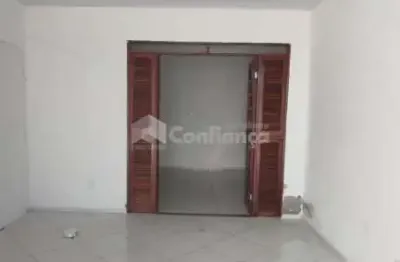 Casa com 2 quartos à venda na Rua 3, 1104, Tabapuã, Caucaia