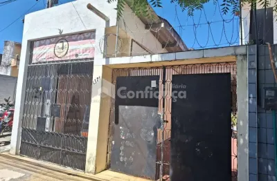 Casa com 3 quartos à venda na Rua Teodomiro de Castro, 4321, Álvaro Weyne, Fortaleza