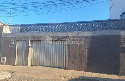 Casa á venda no conjunto nova assunção- fortaleza/ce